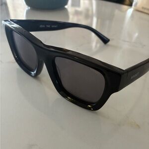 MVMT Black Sunglasses